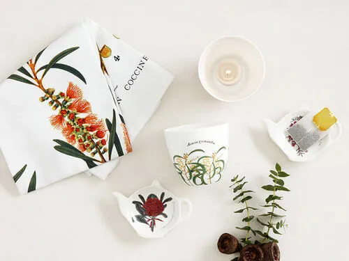 Royal Botanic Gardens Victoria Botanic Tea Towel 50x70cm Christmas Bells 4 Royal Botanic Gardens Victoria Botanic Tea Towel 50x70cm Christmas Bells - Image 2