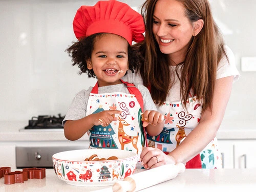 Festive Friends Children's Apron & Chef Hat Set 4 Festive Friends Children's Apron & Chef Hat Set - Image 2