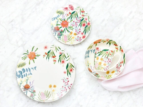 Royal Botanic Gardens Native Blooms Coupe Side Plate 19cm 4 Royal Botanic Gardens Native Blooms Coupe Side Plate 19cm - Image 2